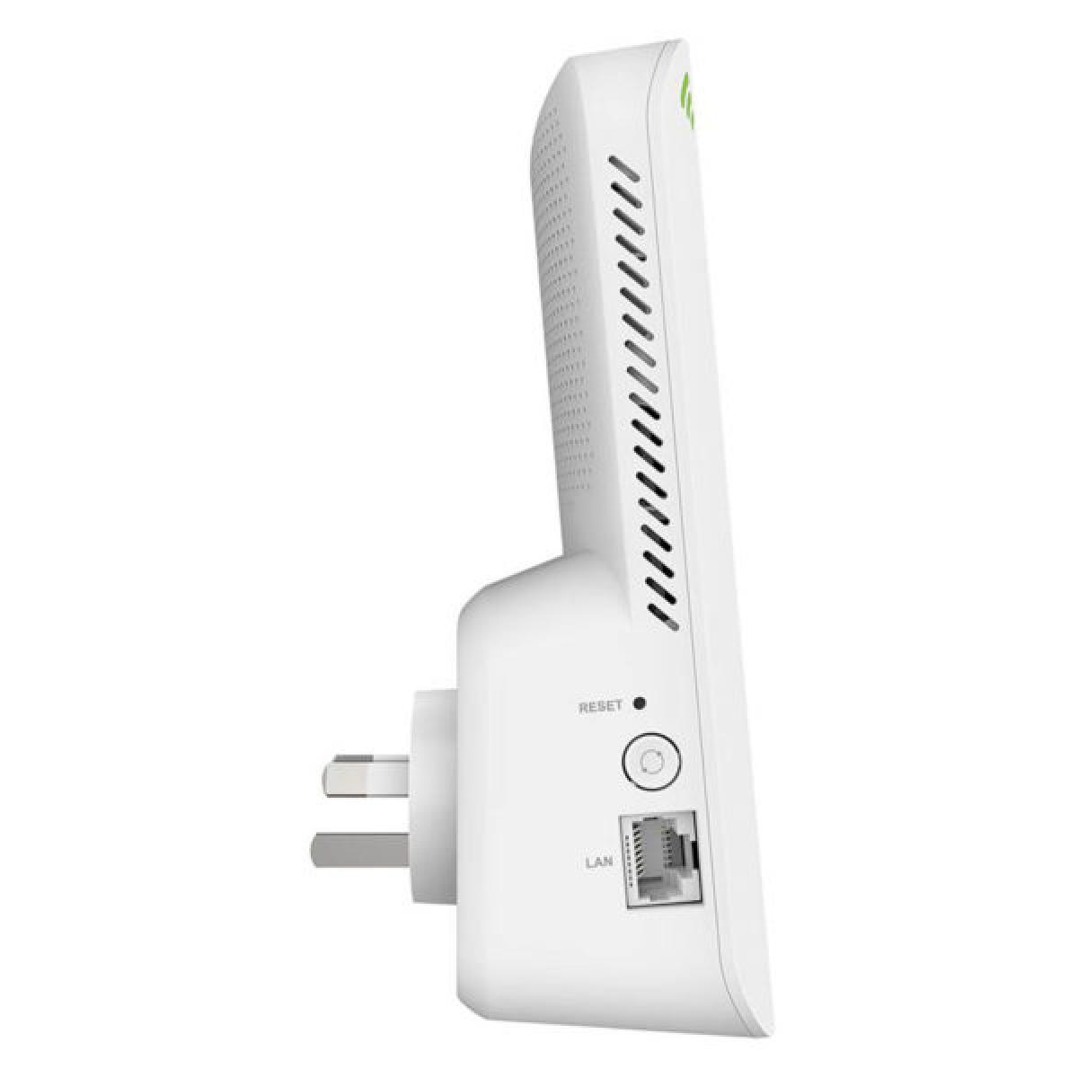 D-Link AX1800 Mesh Wi-Fi 6 Range Extender D-Link AX1800 Mesh Wi-Fi 6 Range Extender